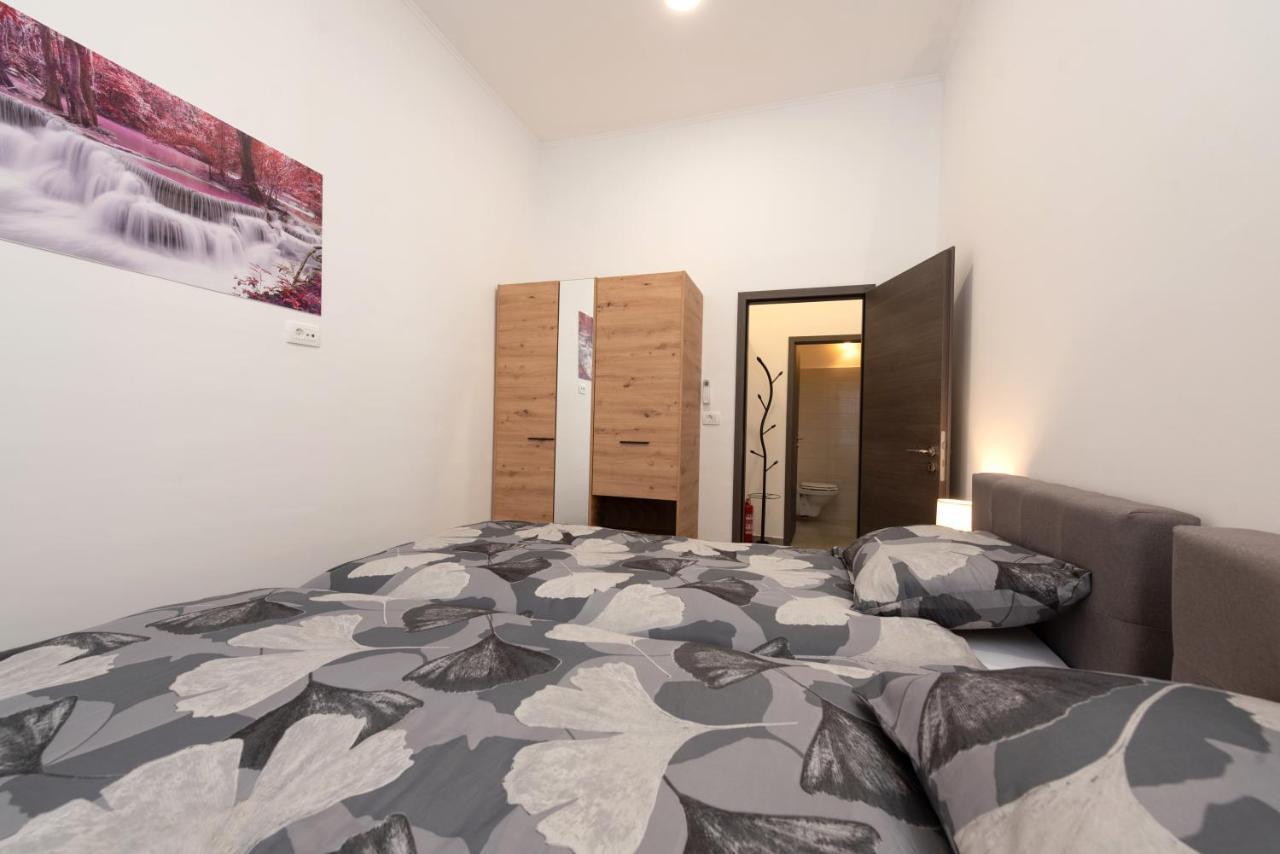 Apartman Cezar Apartment Rijeka Exterior photo